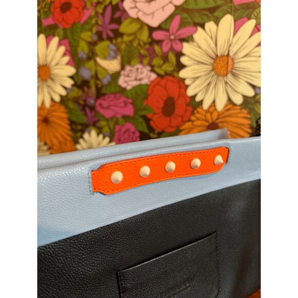 Min & Mon Vali Small Crossbody Handbag All Over Eyes Fur Black / Blue / Orange - Picture 12 of 13